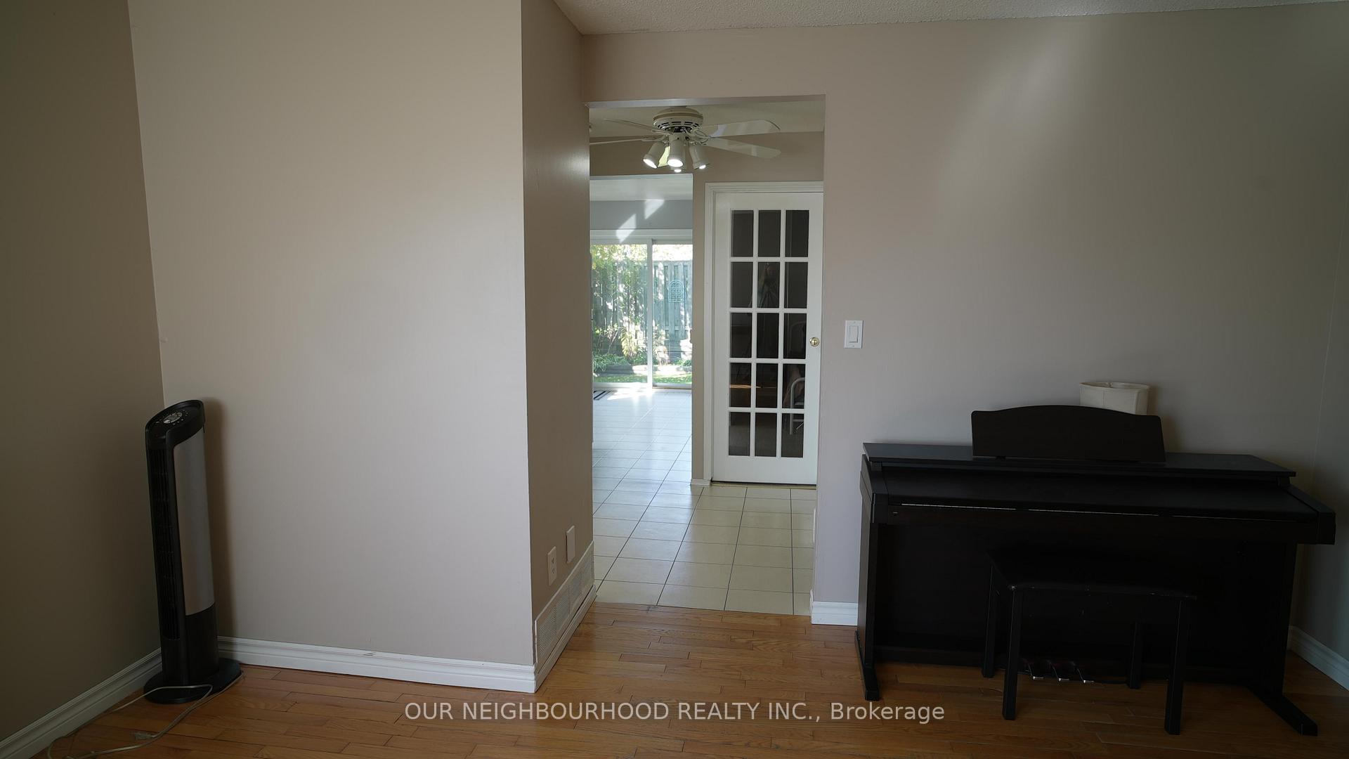 Photo 6 of 830 Cavan Court, Oshawa, Vanier — HOMEH