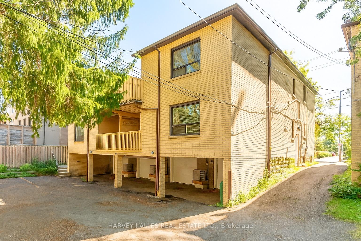 Photo 27 of Unit A2, 1719 Bathurst Street, Toronto, Humewood-Cedarvale — HOMEH