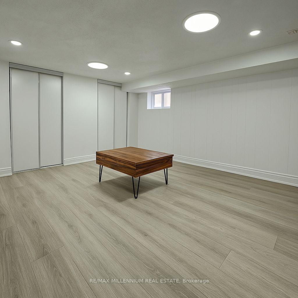 Photo 9 of Unit LOWER, 92 Clarence Street, Vaughan, West Woodbridge — HOMEH
