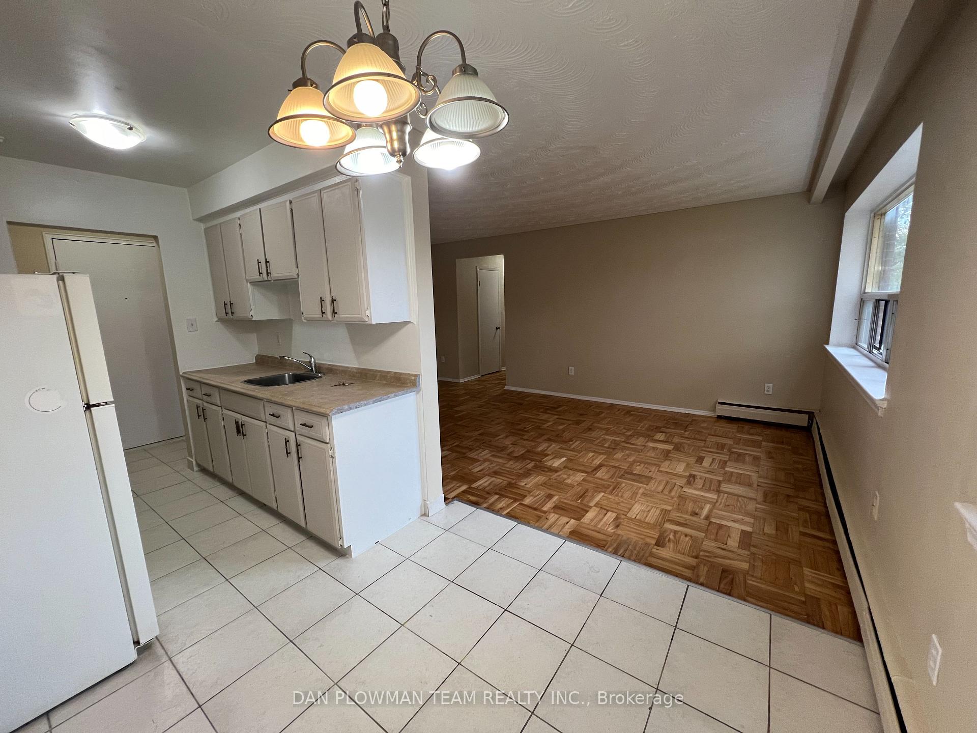 Photo 6 of Unit 209, 170 Park Road S, Oshawa, Vanier — HOMEH