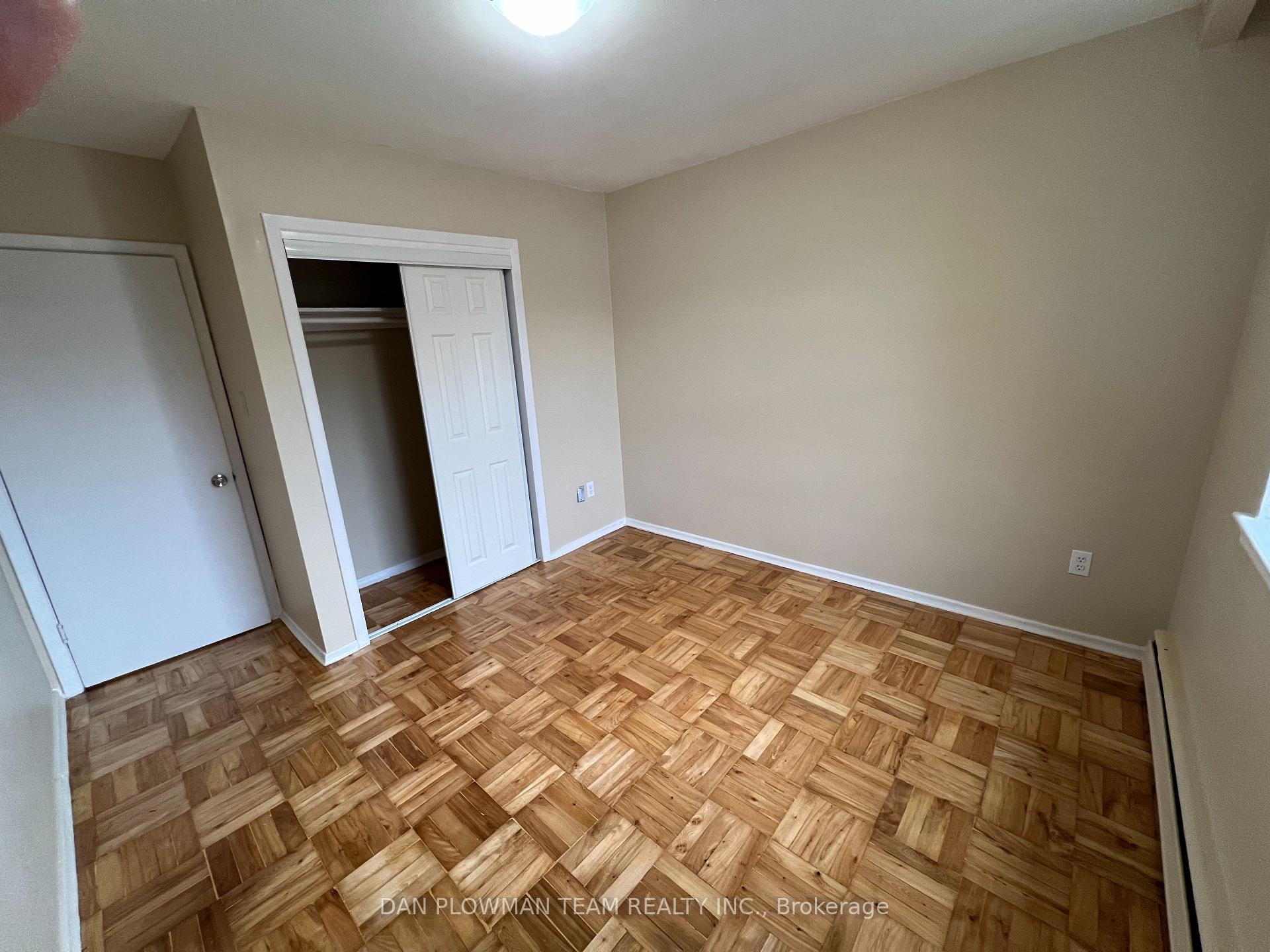 Photo 8 of Unit 209, 170 Park Road S, Oshawa, Vanier — HOMEH