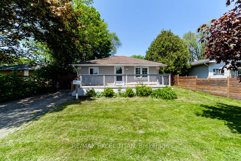 Photo 4 of Unit B, 278 Pasadena Drive, Georgina, Keswick South — HOMEH
