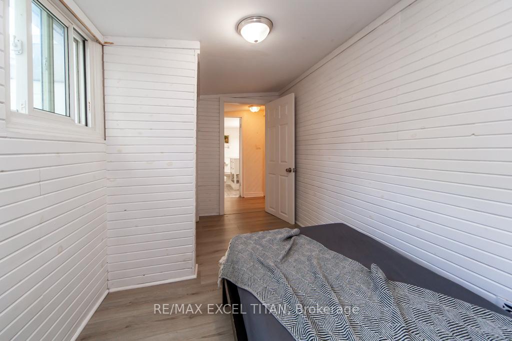 Photo 14 of Unit B, 278 Pasadena Drive, Georgina, Keswick South — HOMEH