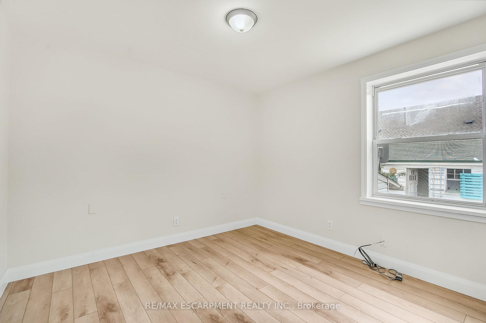 Photo 38 of 287 Montrose Avenue, Hamilton, Rosedale — HOMEH