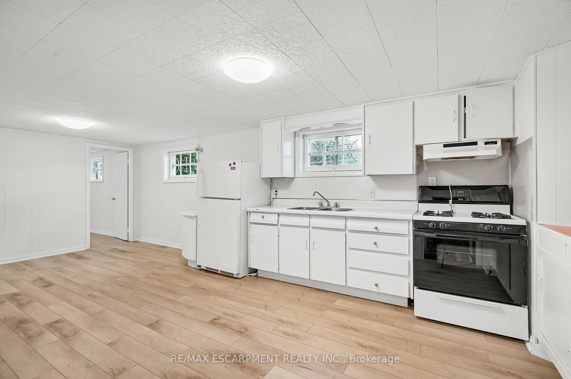 Photo 24 of 287 Montrose Avenue, Hamilton, Rosedale — HOMEH