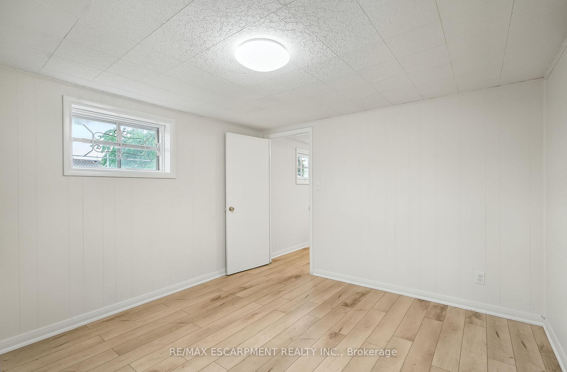Photo 32 of 287 Montrose Avenue, Hamilton, Rosedale — HOMEH