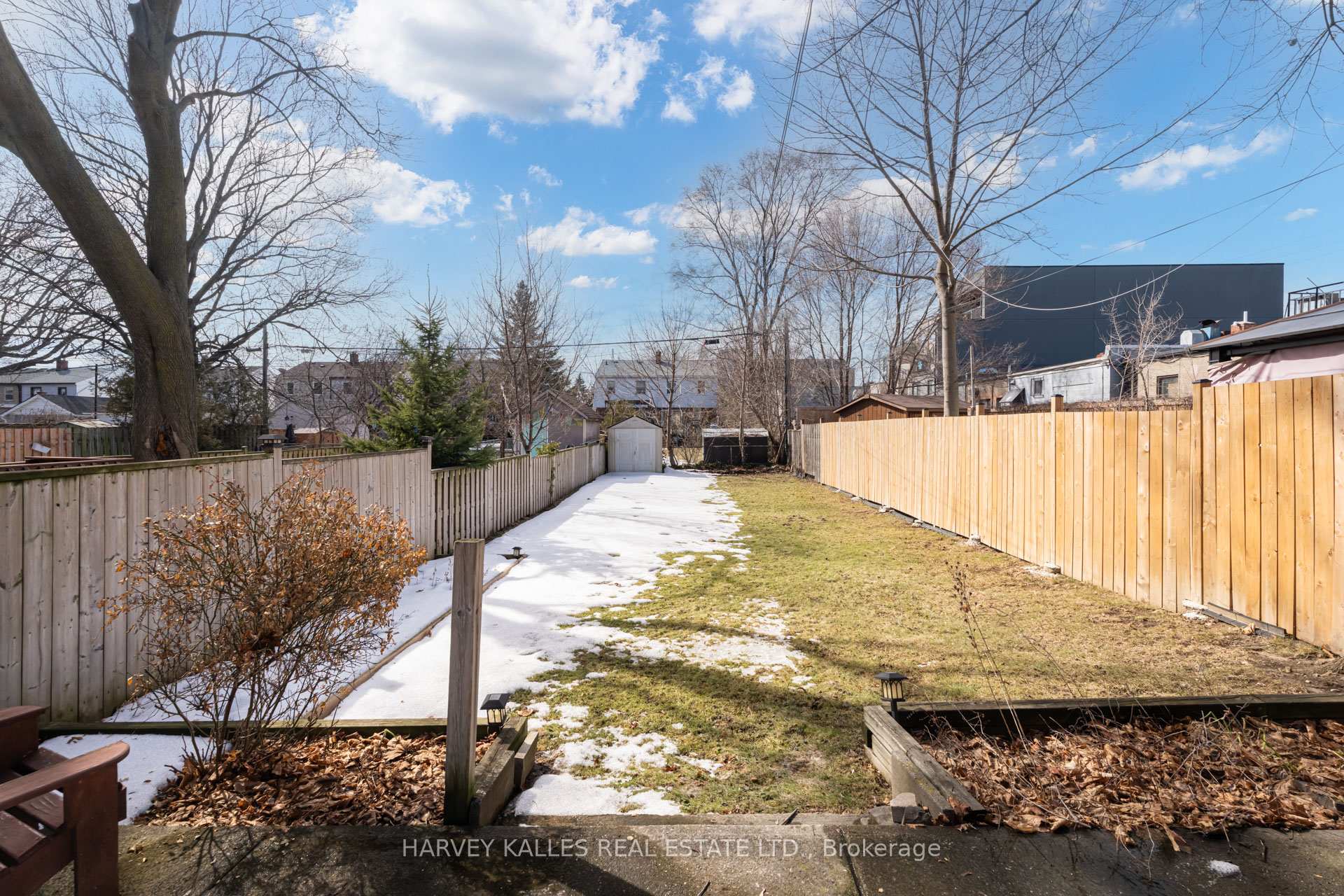 Photo 20 of 562 Royal York Road, Etobicoke, Stonegate-Queensway — HOMEH