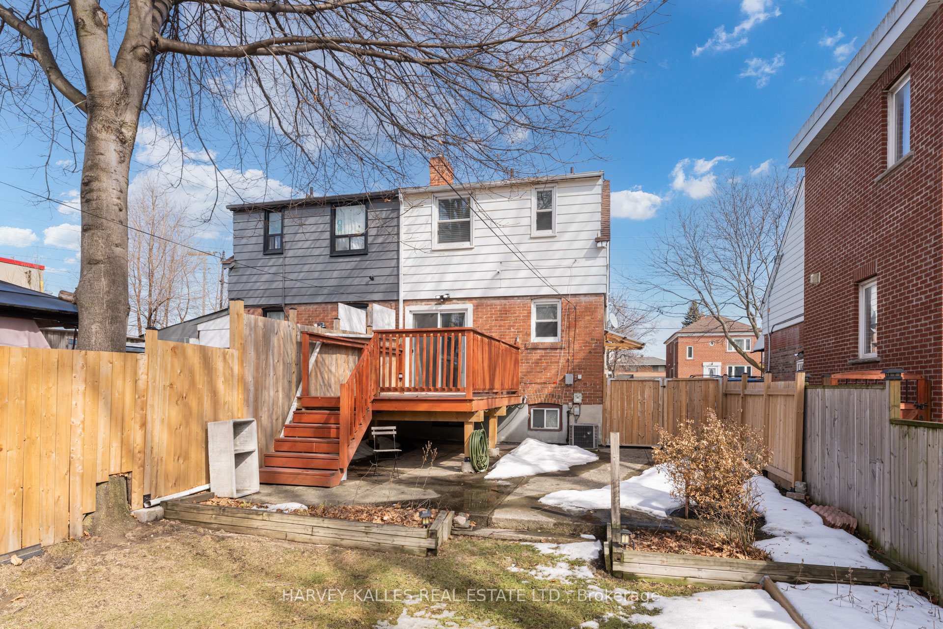 Photo 15 of 562 Royal York Road, Etobicoke, Stonegate-Queensway — HOMEH