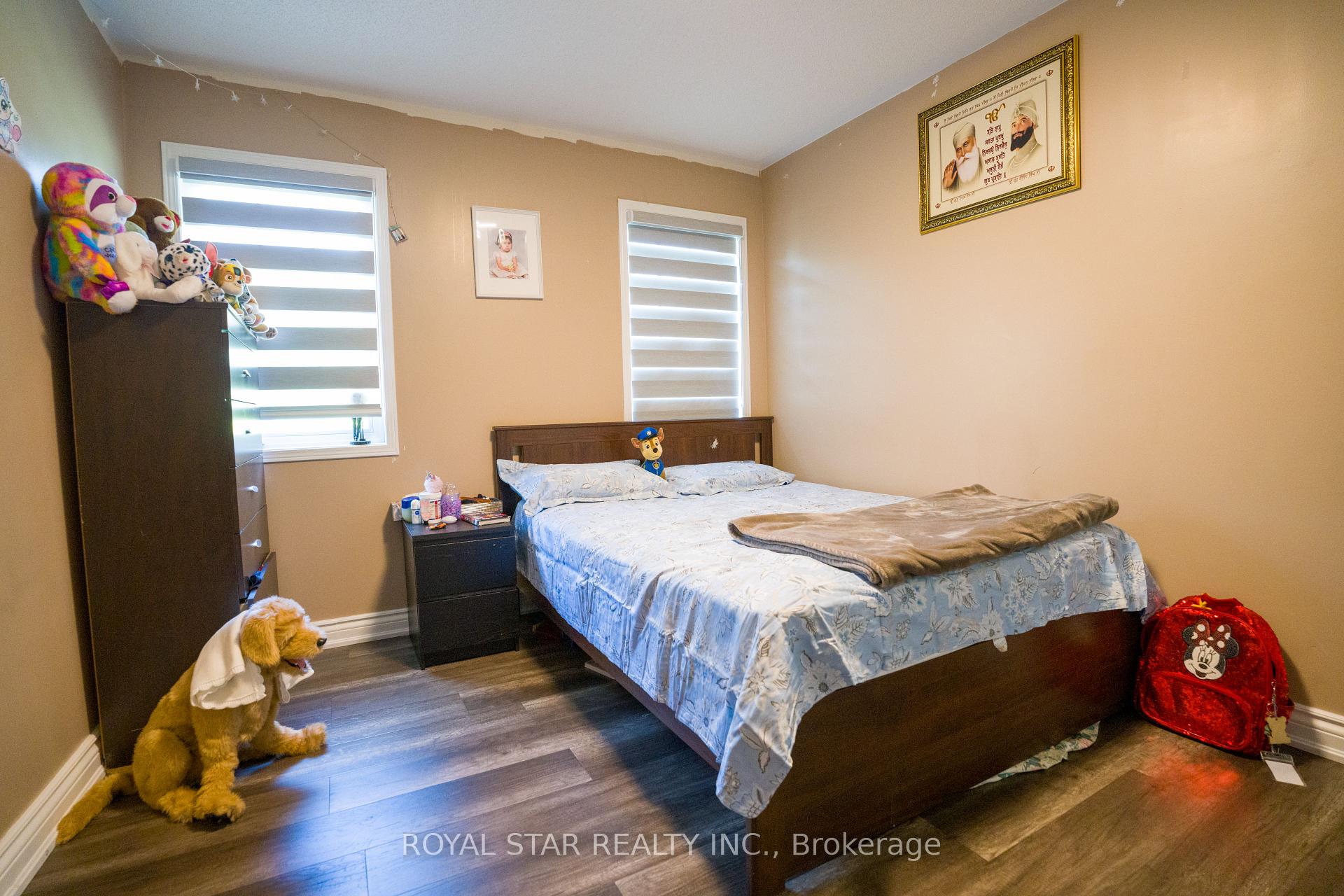 Photo 11 of 2389 Clearside Court, Pickering, Brock Ridge — HOMEH