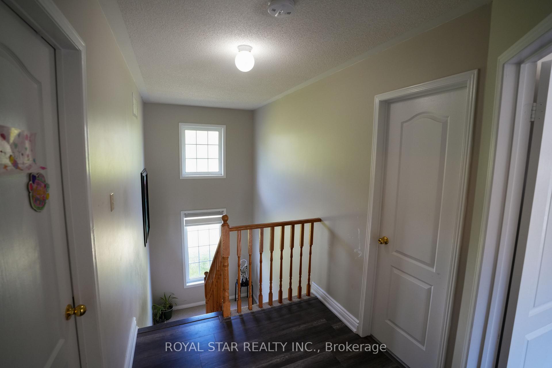 Photo 12 of 2389 Clearside Court, Pickering, Brock Ridge — HOMEH