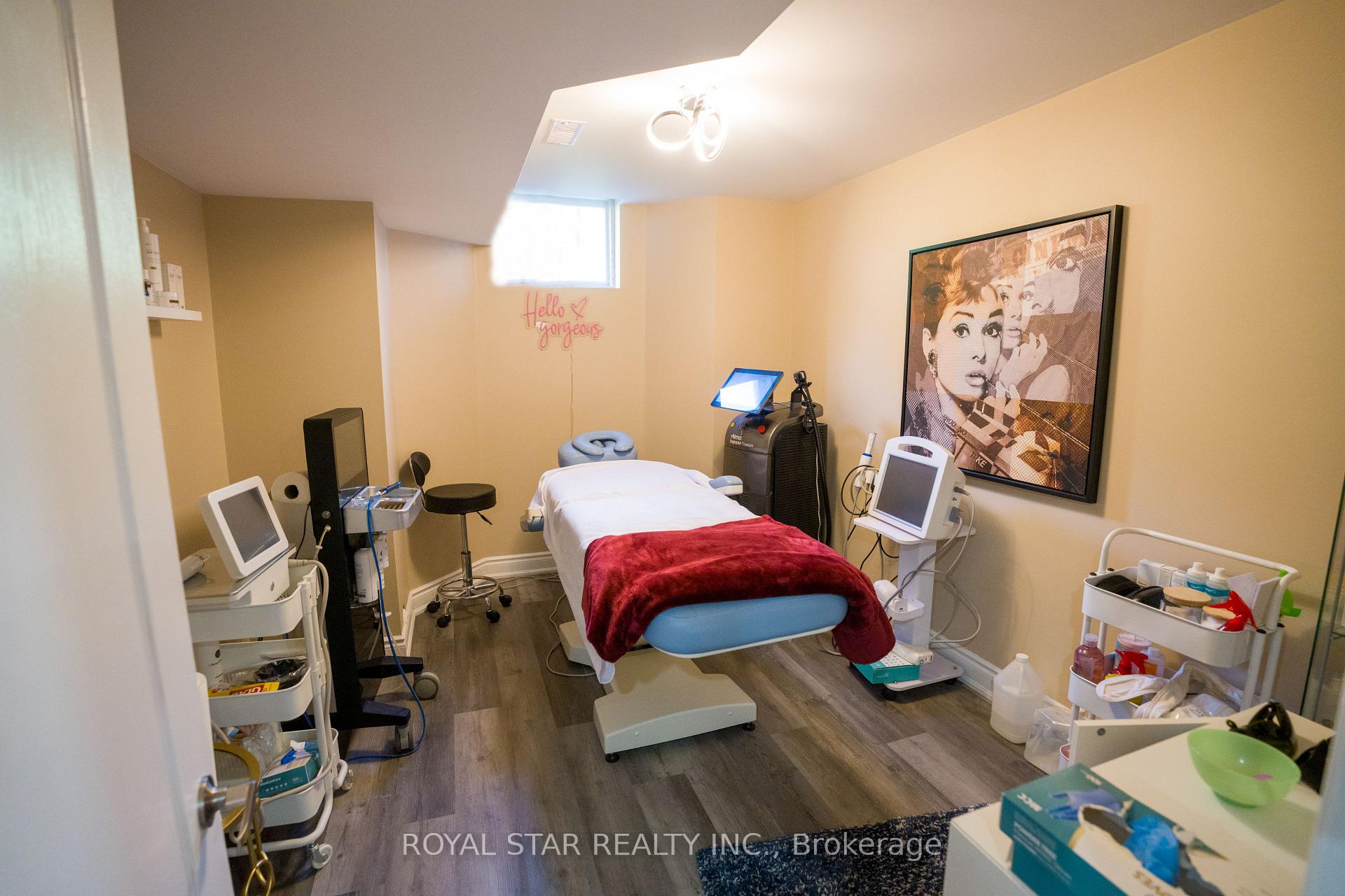 Photo 10 of 2389 Clearside Court, Pickering, Brock Ridge — HOMEH