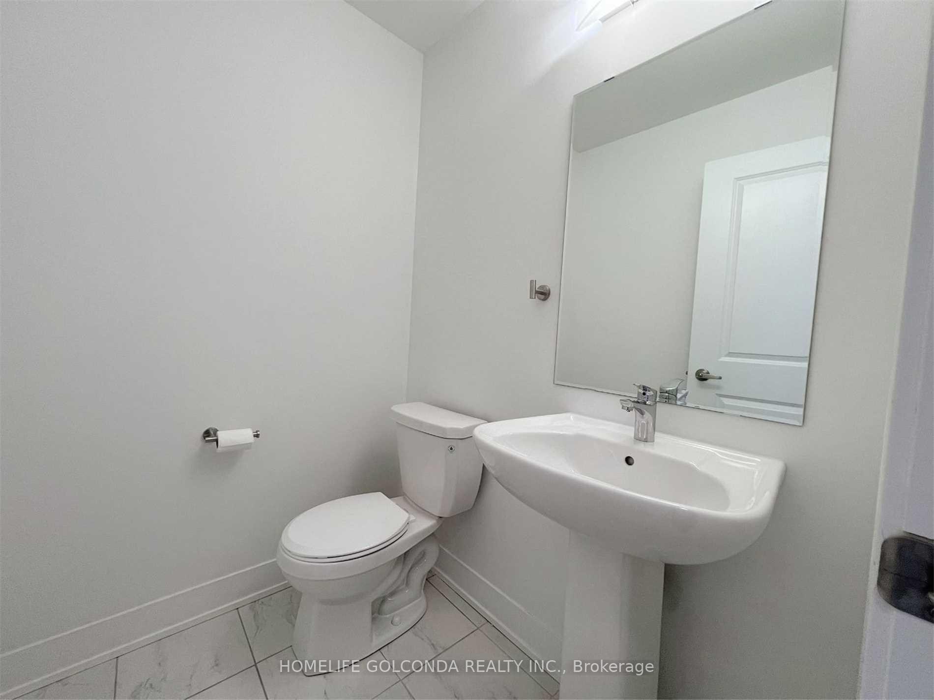 Photo 11 of 11 Elkington Crescent, Whitby, Rural Whitby — HOMEH