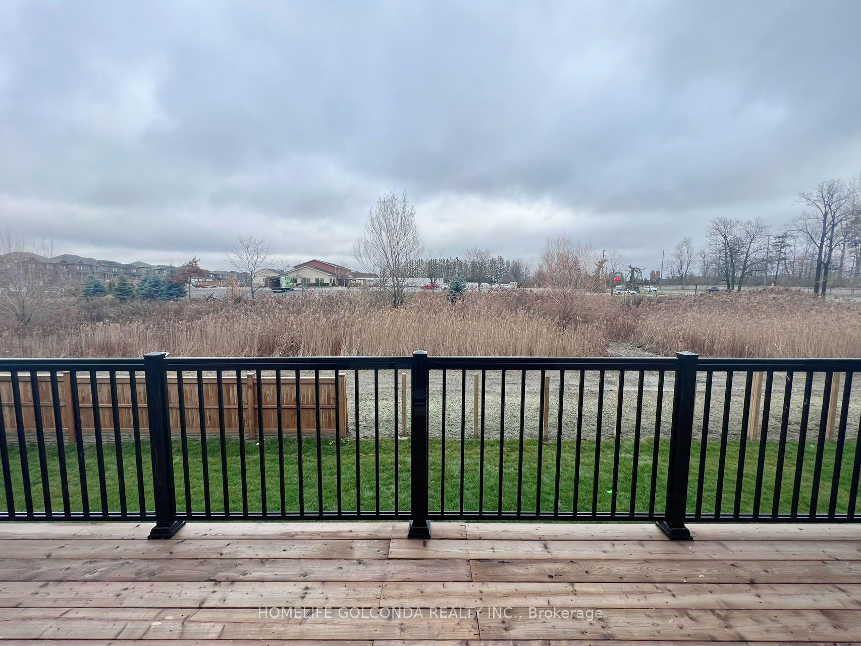 Photo 17 of 11 Elkington Crescent, Whitby, Rural Whitby — HOMEH