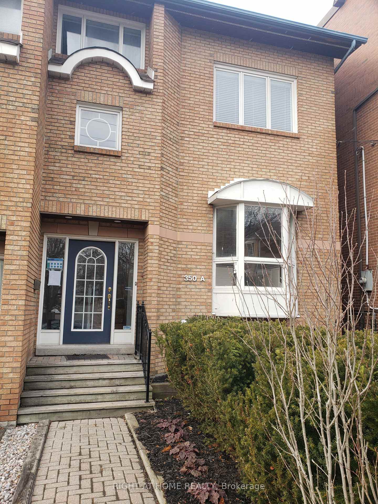 Photo 3 of 350A Spadina Road, Toronto, Forest Hill South — HOMEH