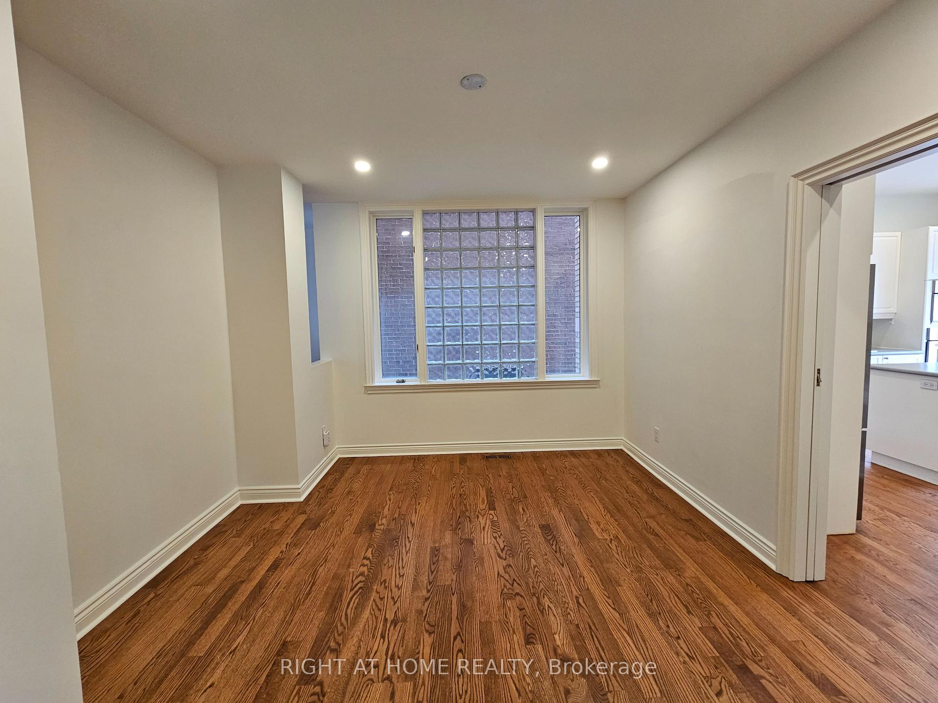 Photo 16 of 350A Spadina Road, Toronto, Forest Hill South — HOMEH