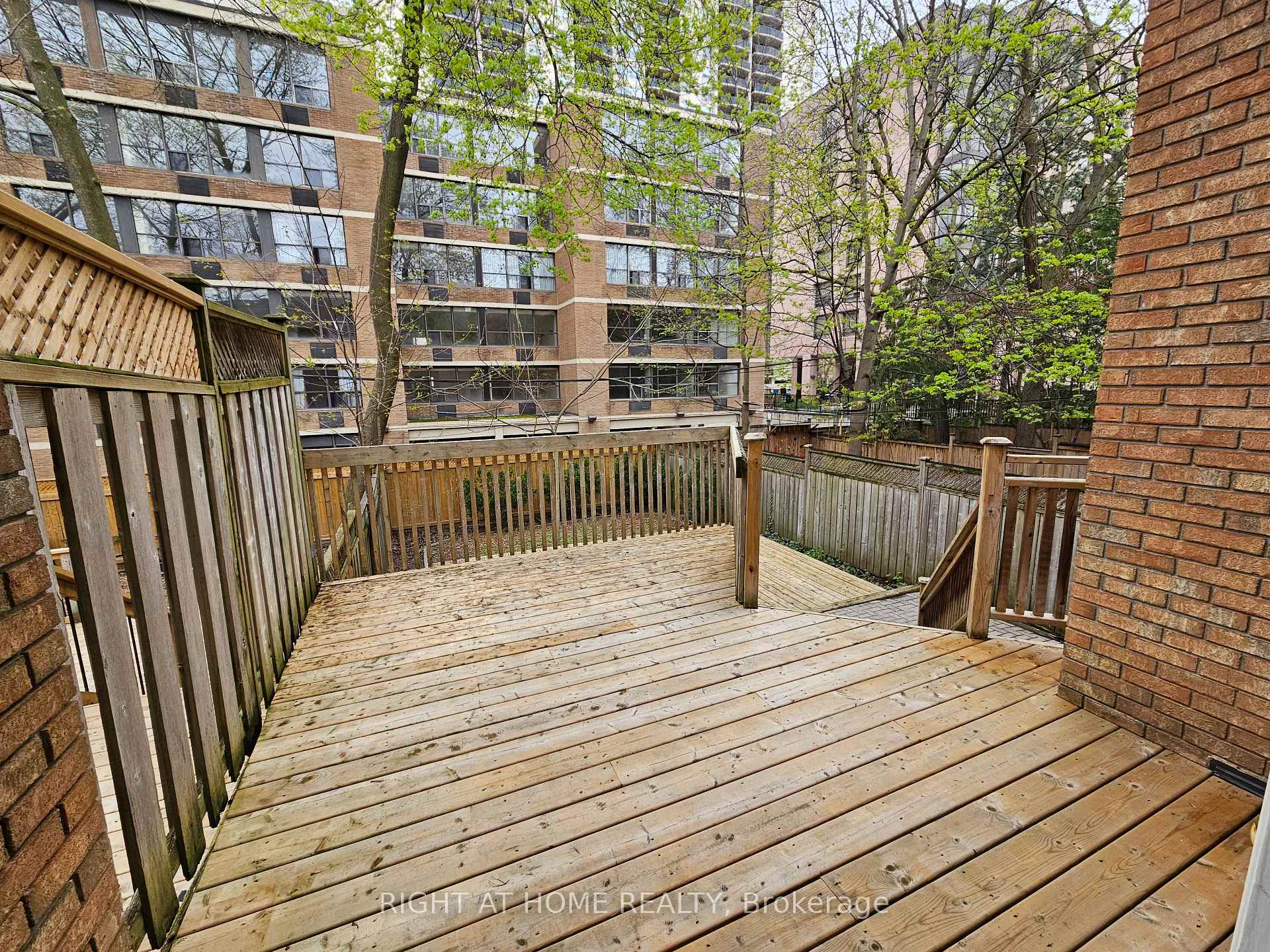 Photo 6 of 350A Spadina Road, Toronto, Forest Hill South — HOMEH