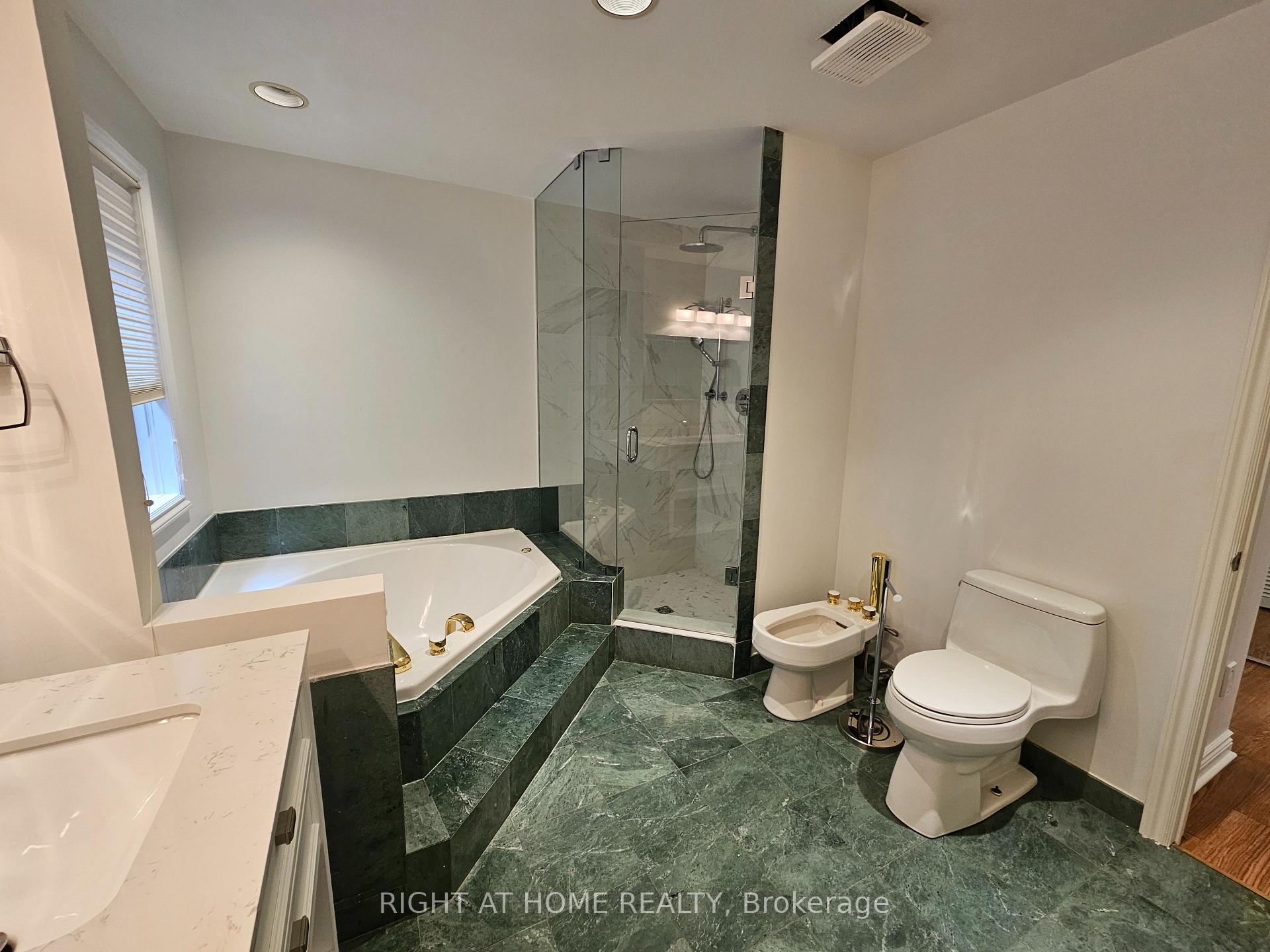Photo 34 of 350A Spadina Road, Toronto, Forest Hill South — HOMEH