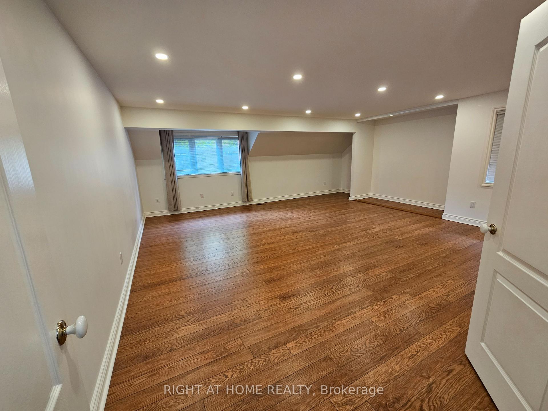 Photo 28 of 350A Spadina Road, Toronto, Forest Hill South — HOMEH