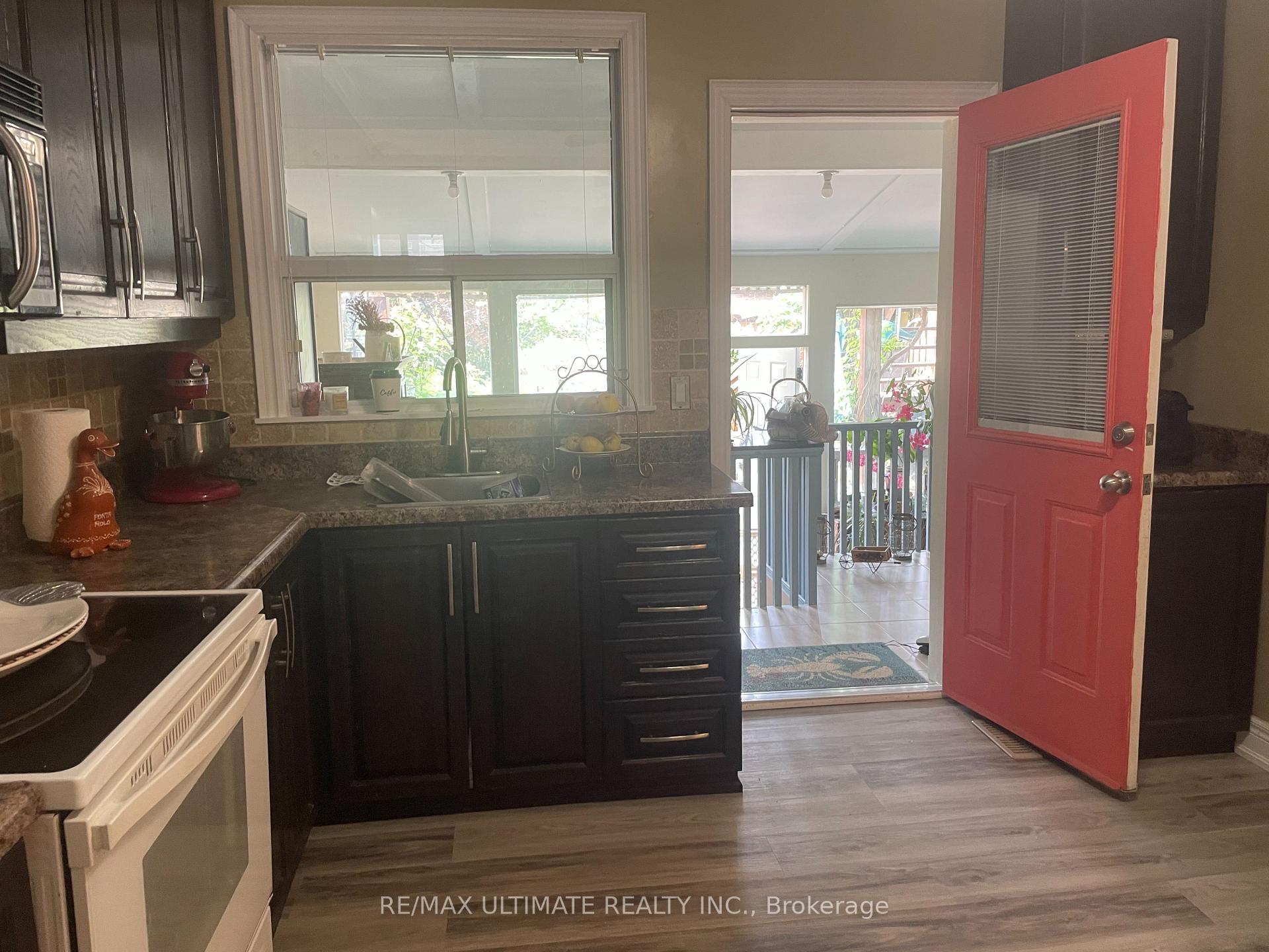 Photo 10 of Unit Main Floor, 110 Margueretta Street, Toronto, Dufferin Grove — HOMEH