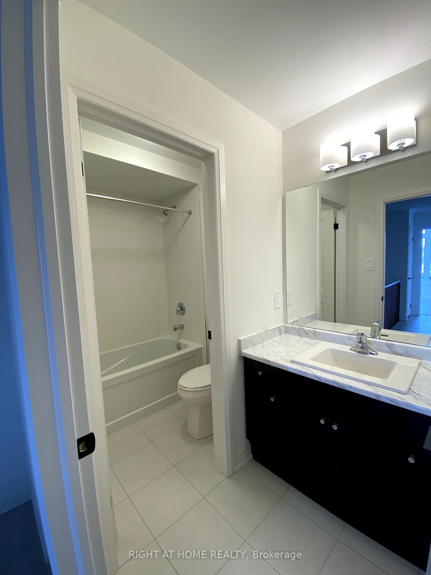 Photo 18 of 99 Brandon Crescent, New Tecumseth, Tottenham — HOMEH
