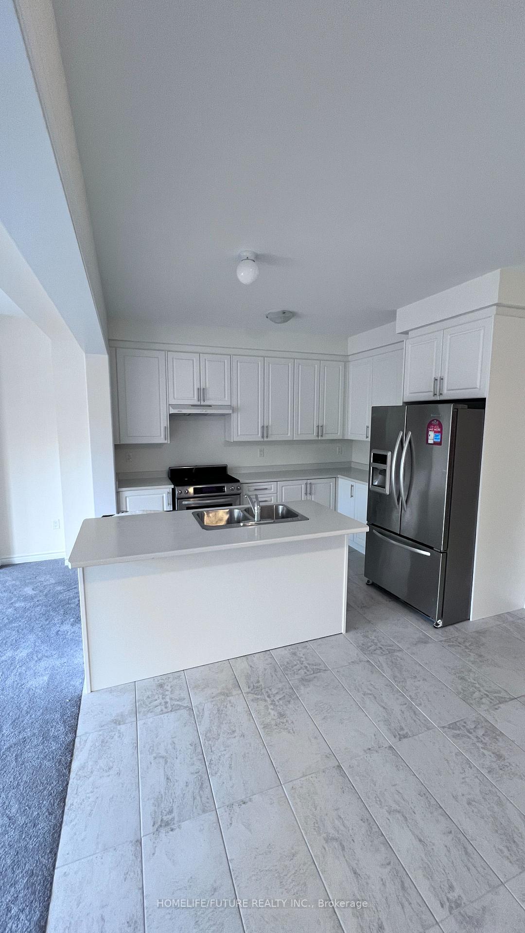 Photo 4 of 69 North Garden Boulevard, Scugog, Port Perry — HOMEH