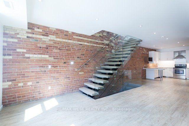 Photo 13 of Unit A, 1120 Queen Street, Toronto, Little Portugal — HOMEH