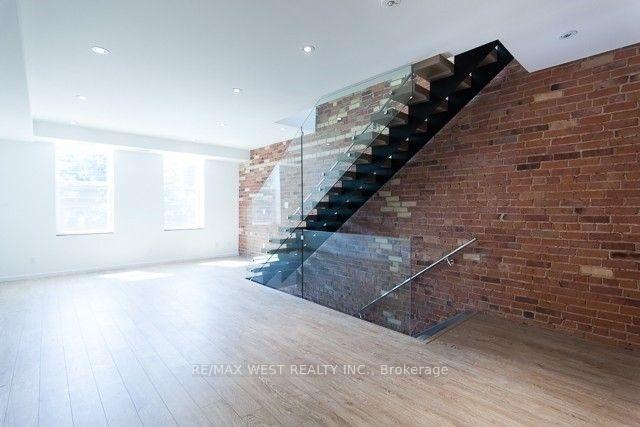 Photo 4 of Unit A, 1120 Queen Street, Toronto, Little Portugal — HOMEH