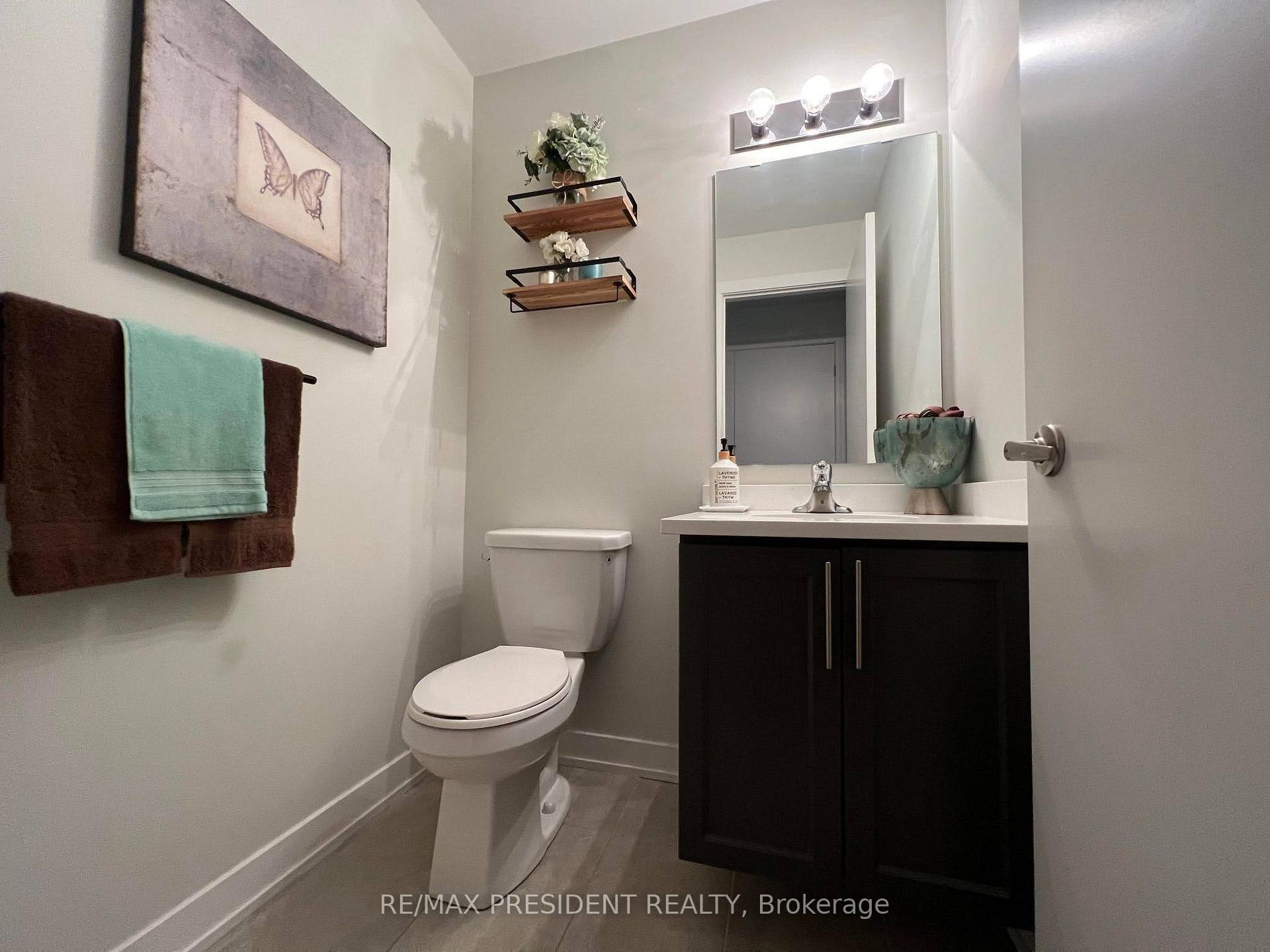 Photo 4 of Unit 45, 590 North Service Road, Hamilton, Stoney Creek — HOMEH
