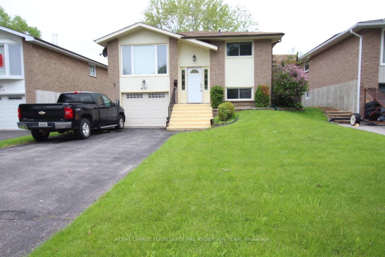 Photo 1 of 430 Paddington Crescent, Oshawa, Centennial — HOMEH