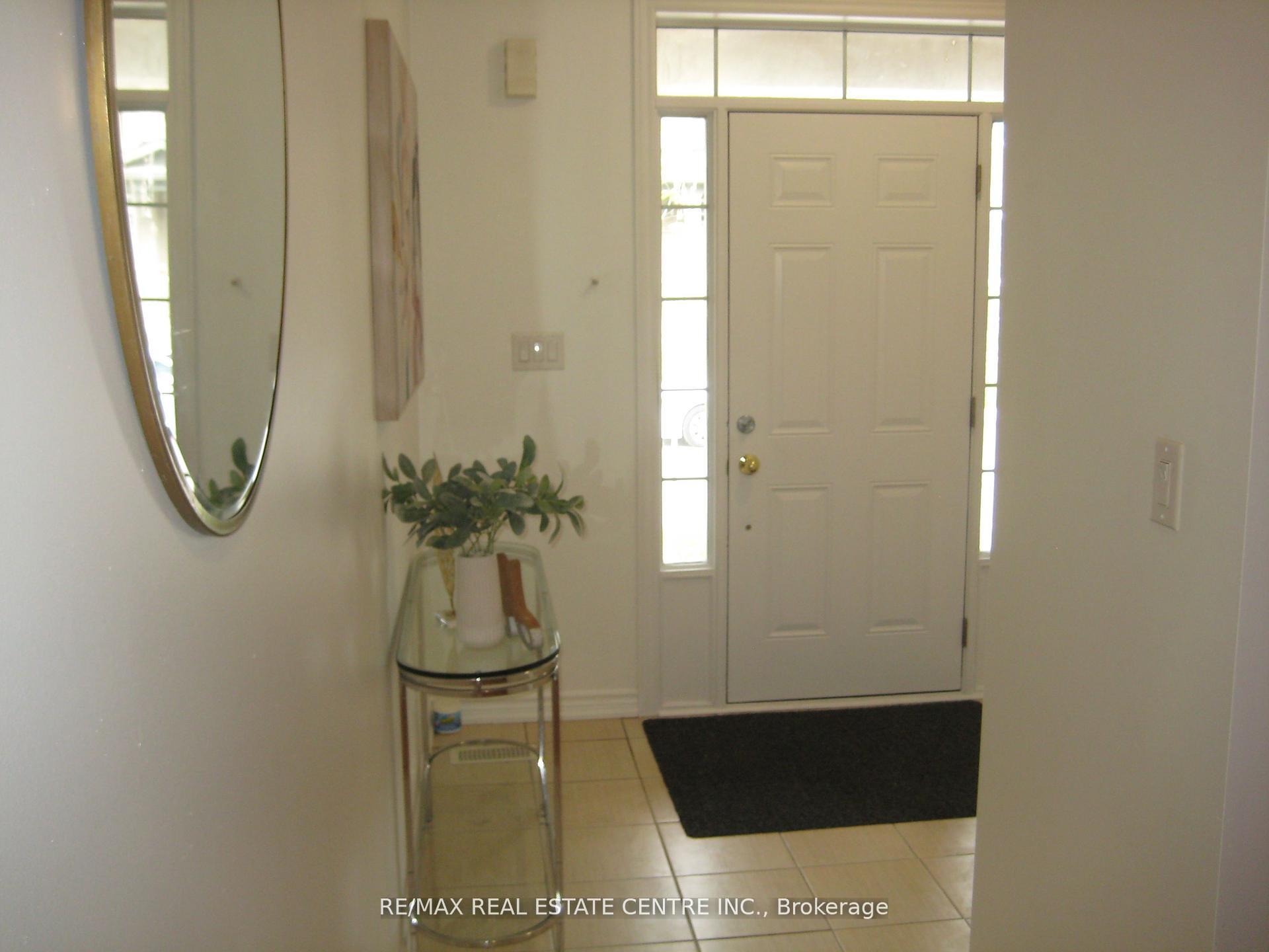 Photo 2 of 13 Sail Road, Brampton, Northwest Brampton — HOMEH