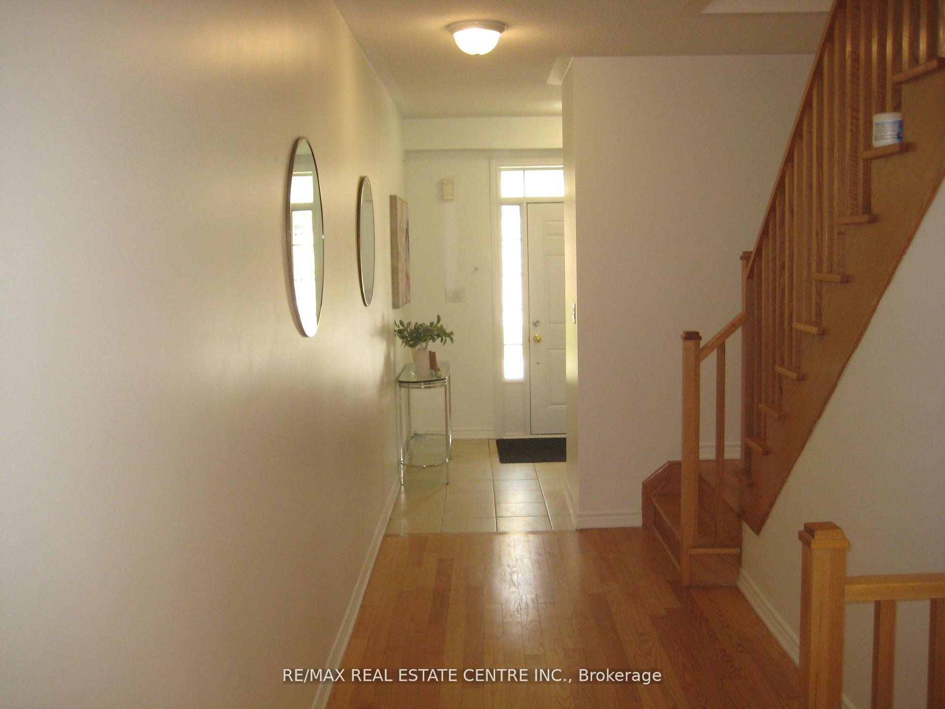 Photo 4 of 13 Sail Road, Brampton, Northwest Brampton — HOMEH