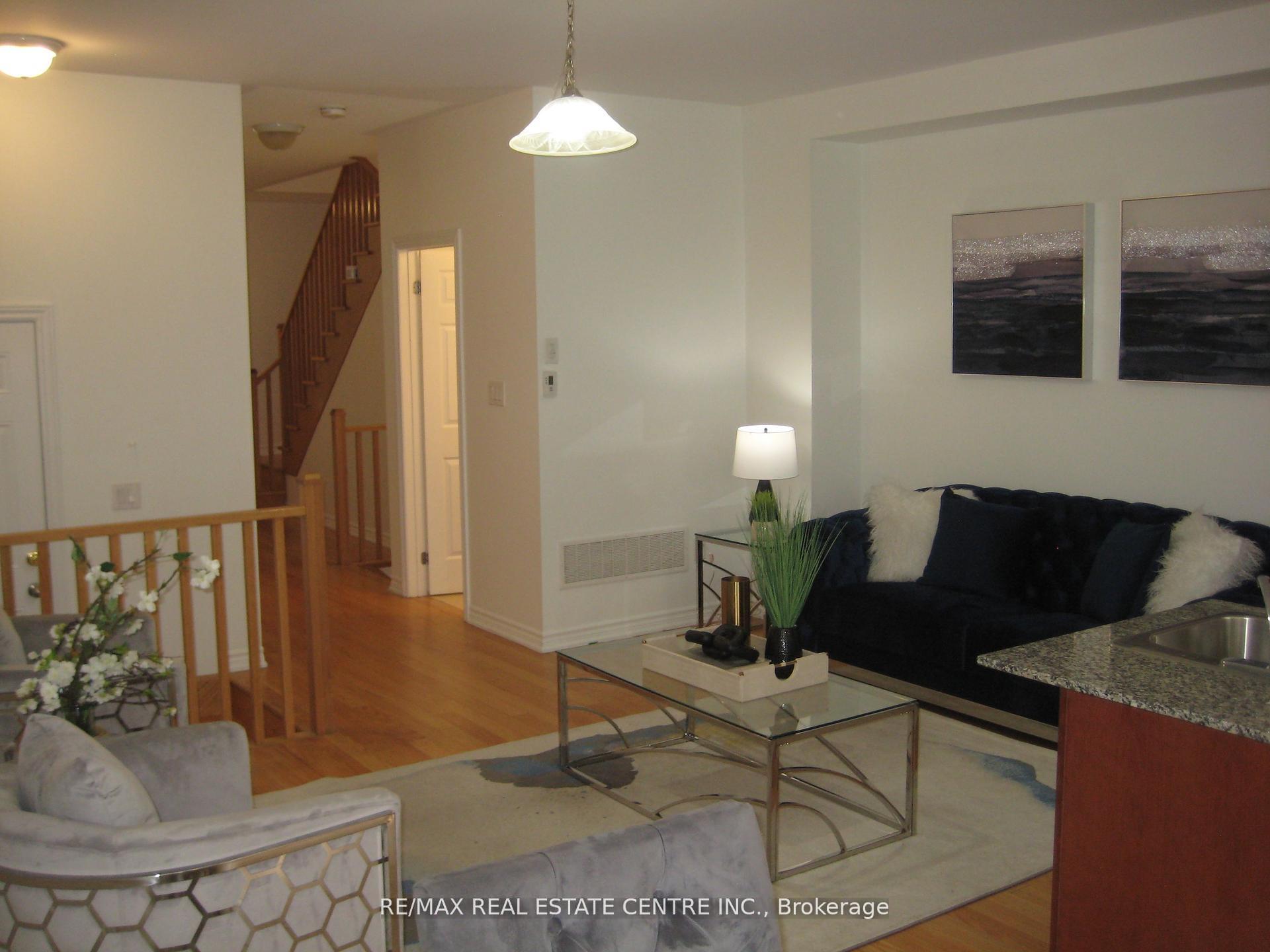 Photo 8 of 13 Sail Road, Brampton, Northwest Brampton — HOMEH