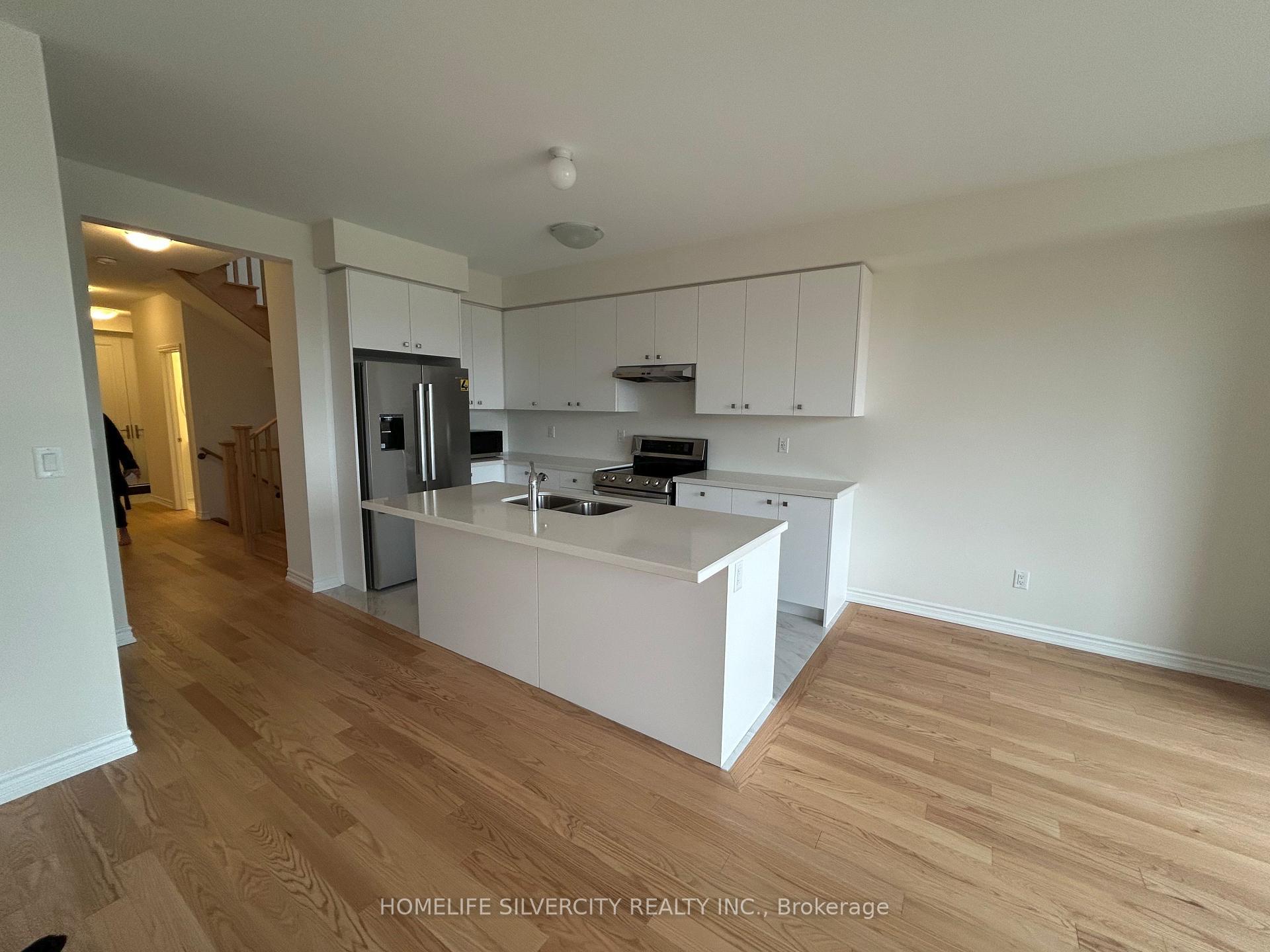 Photo 4 of 1055 Zircon Manor, Pickering, Rural Pickering — HOMEH