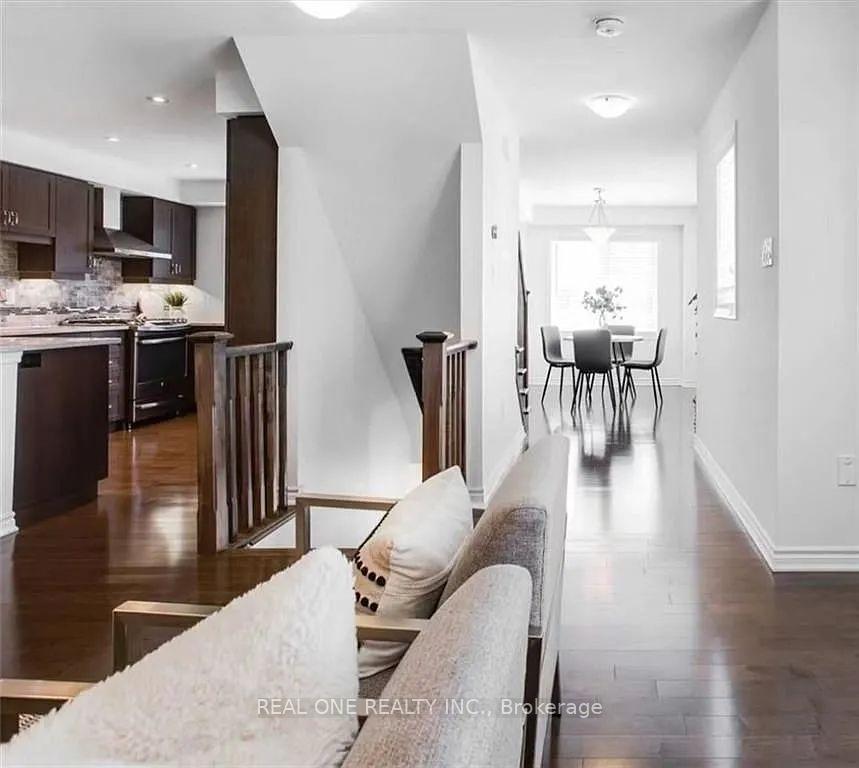 Photo 8 of Unit 48, 22 Spring Creek Drive, Hamilton, Waterdown — HOMEH