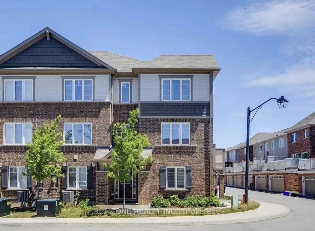 Photo 13 of Unit 48, 22 Spring Creek Drive, Hamilton, Waterdown — HOMEH