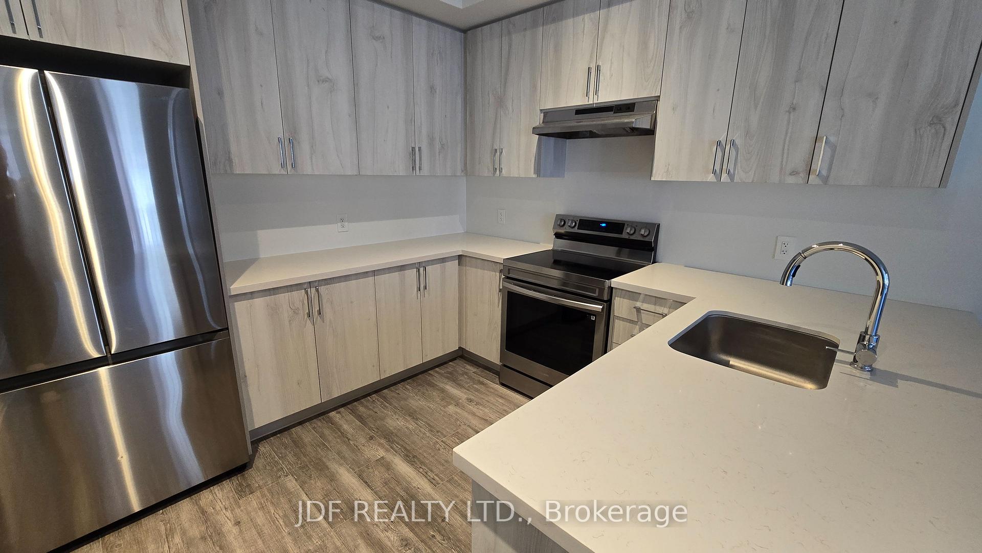 Photo 4 of 39 Arbour Green Crescent, Vaughan, Kleinburg — HOMEH