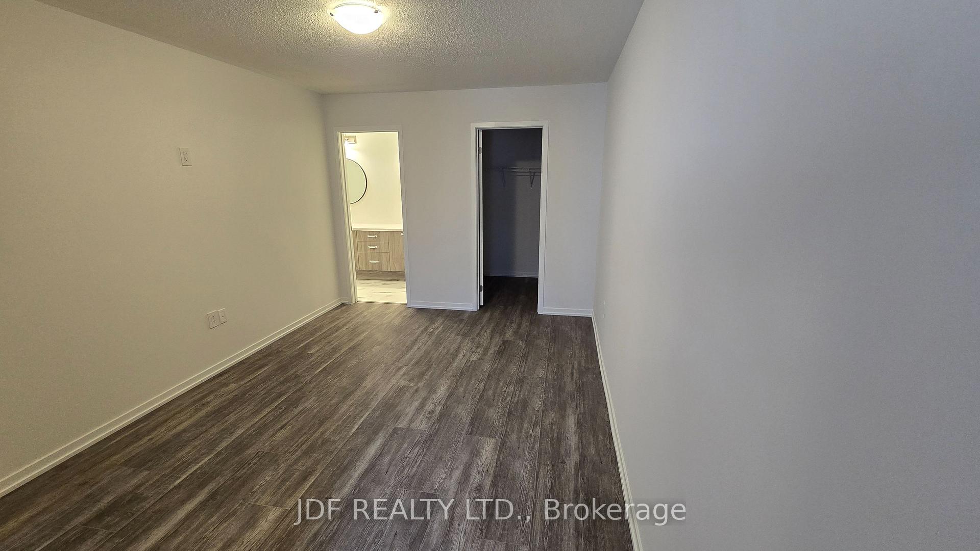 Photo 15 of 39 Arbour Green Crescent, Vaughan, Kleinburg — HOMEH