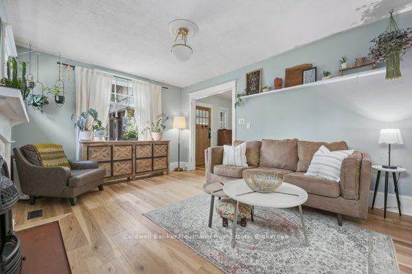 Photo 9 of 51 Lyon Avenue, Guelph, Exhibition Park — HOMEH