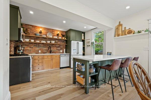 Photo 13 of 51 Lyon Avenue, Guelph, Exhibition Park — HOMEH
