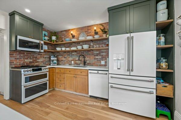 Photo 14 of 51 Lyon Avenue, Guelph, Exhibition Park — HOMEH