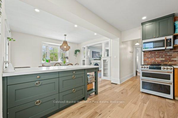 Photo 17 of 51 Lyon Avenue, Guelph, Exhibition Park — HOMEH