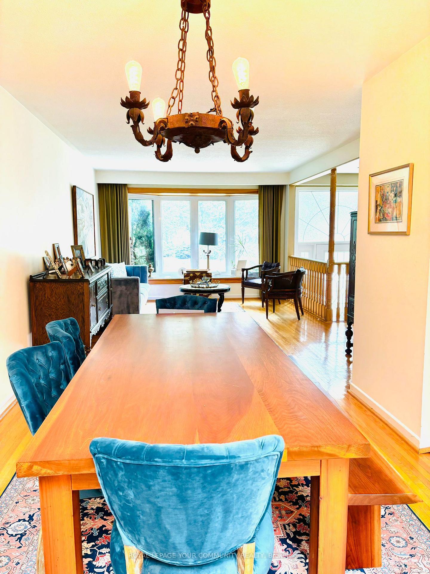 Photo 3 of 47 Normark Drive, Markham, Royal Orchard — HOMEH