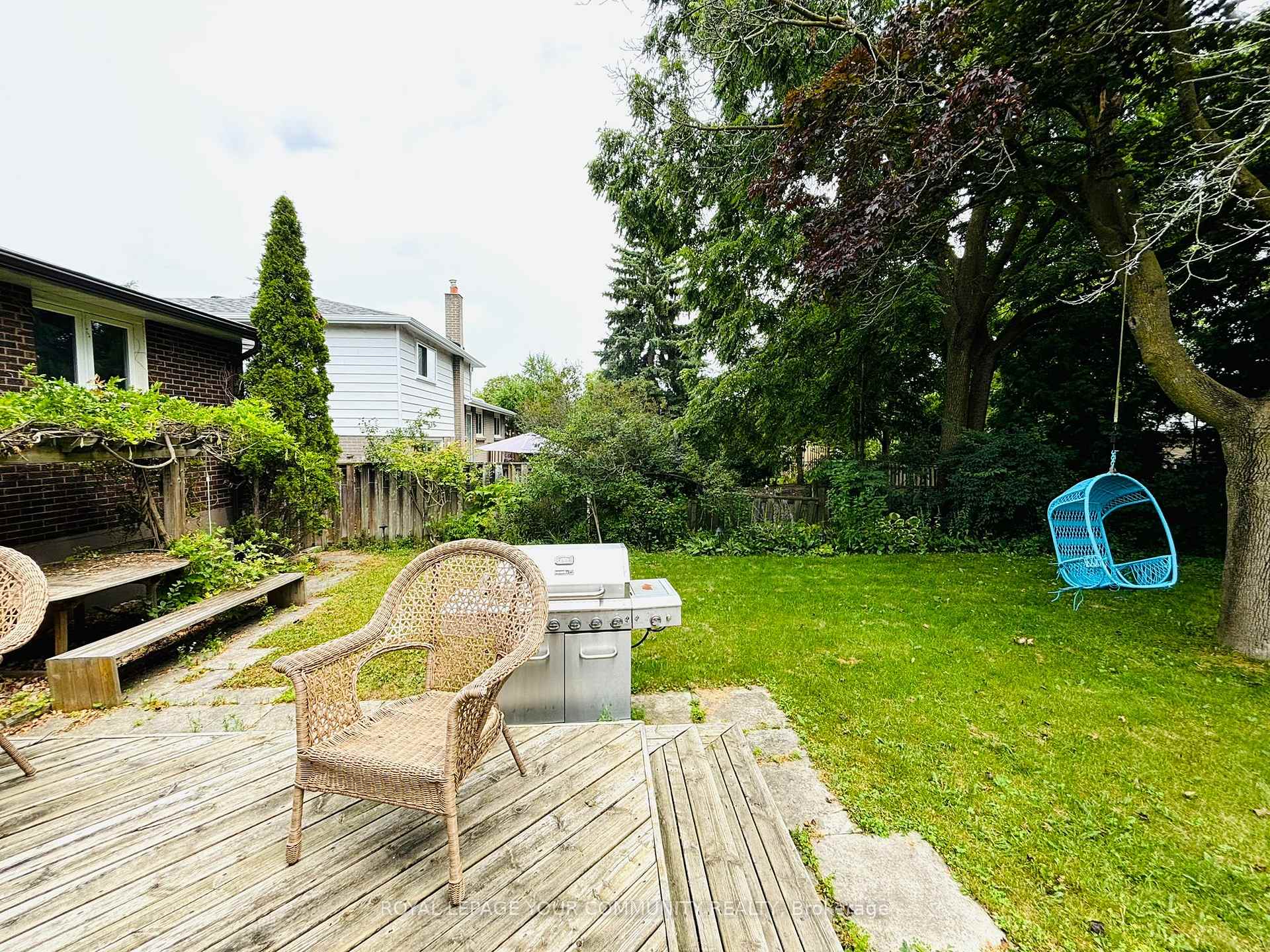 Photo 11 of 47 Normark Drive, Markham, Royal Orchard — HOMEH