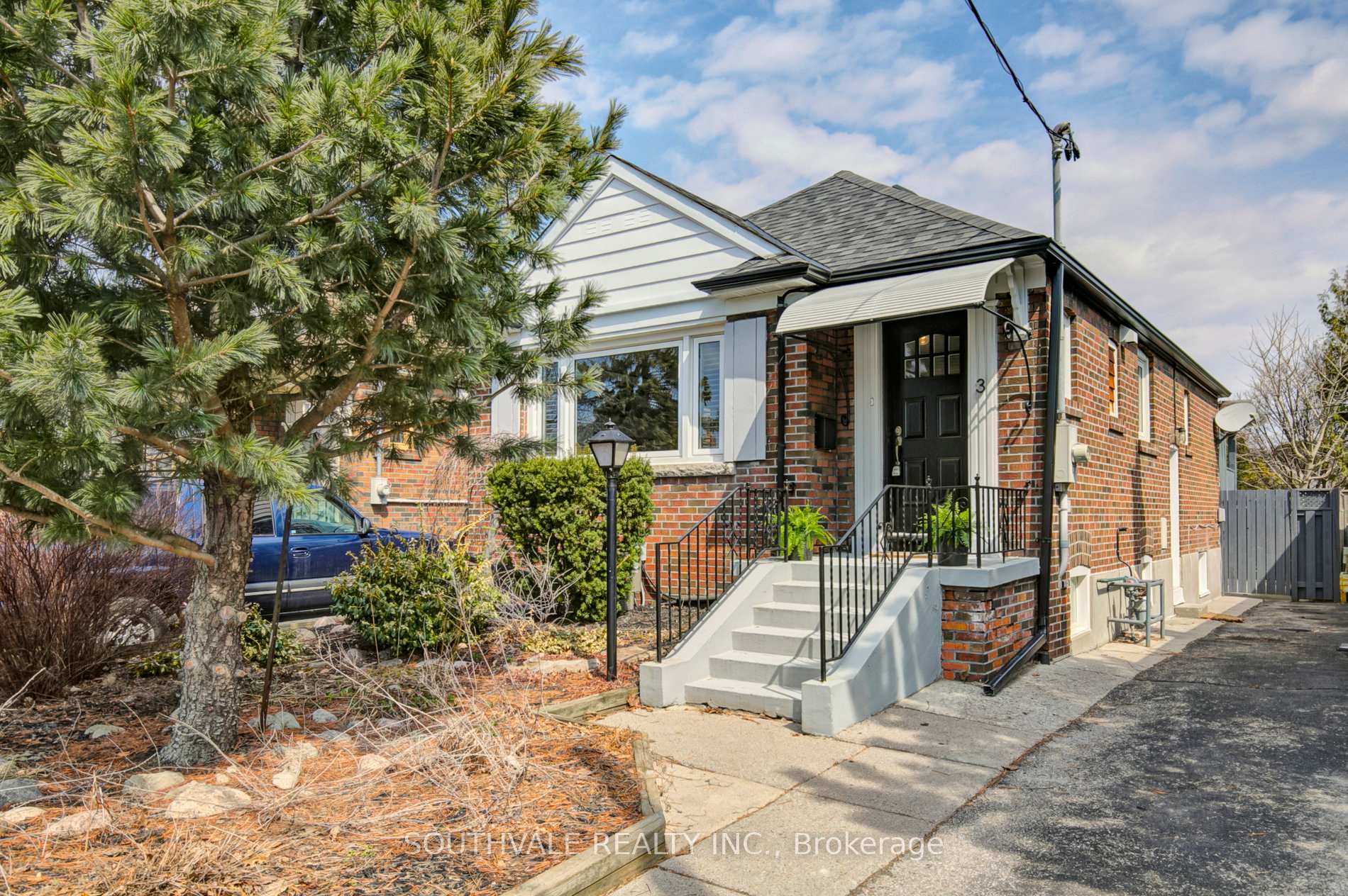 Photo 1 of 3 Barfield Avenue, Toronto, Danforth Village-East York — HOMEH