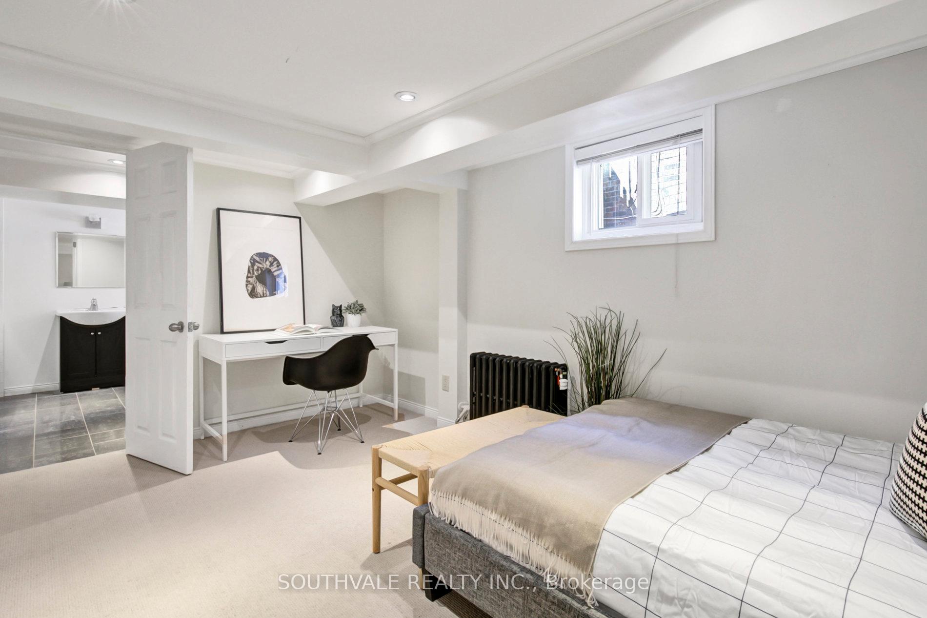 Photo 41 of 3 Barfield Avenue, Toronto, Danforth Village-East York — HOMEH