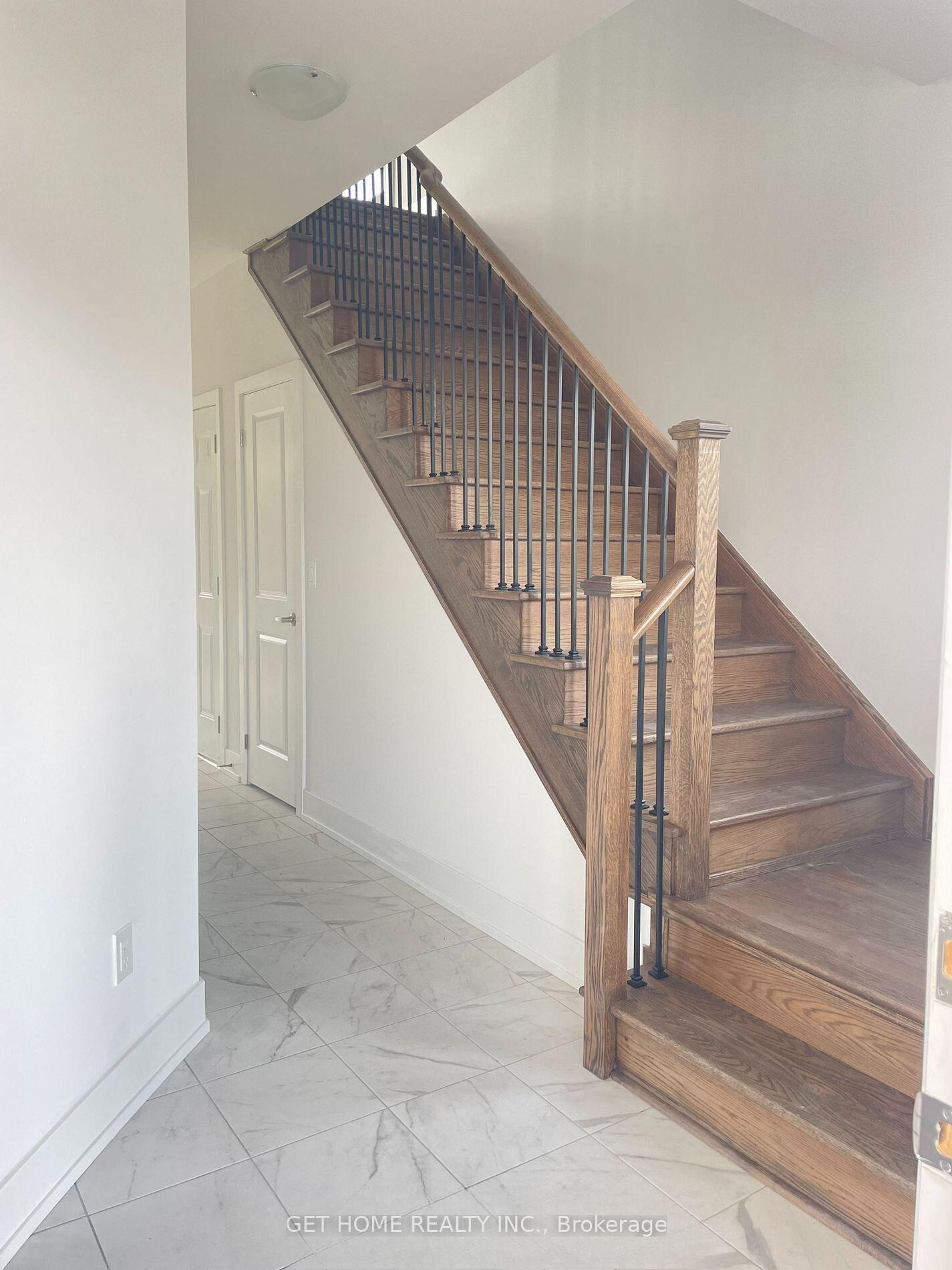 Photo 13 of 12 Sobczak Drive, Whitby, Whitby Industrial — HOMEH