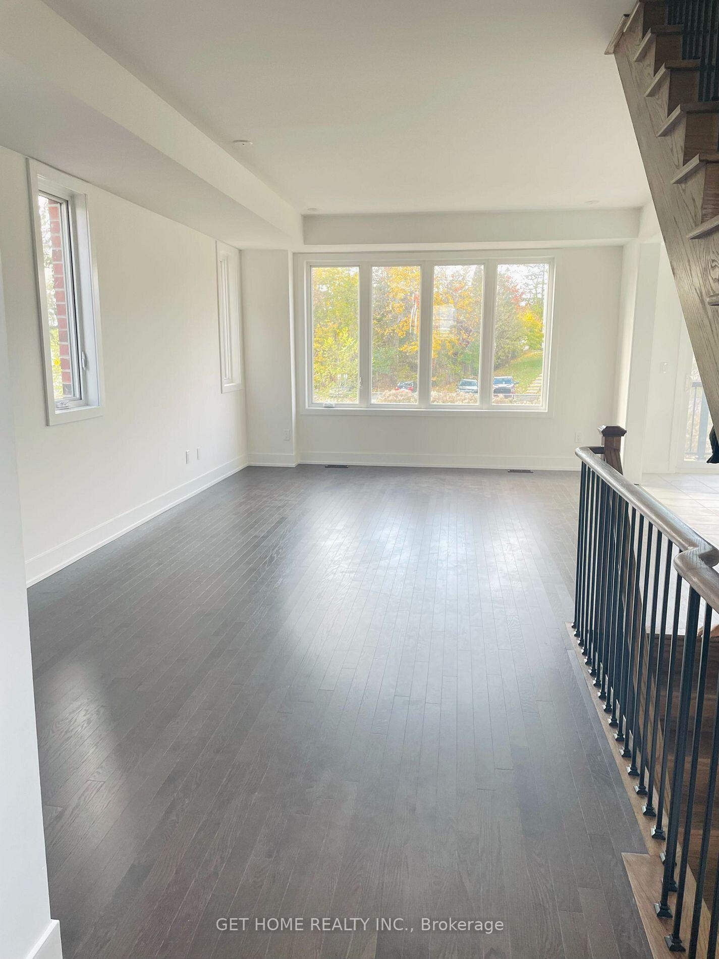 Photo 8 of 12 Sobczak Drive, Whitby, Whitby Industrial — HOMEH