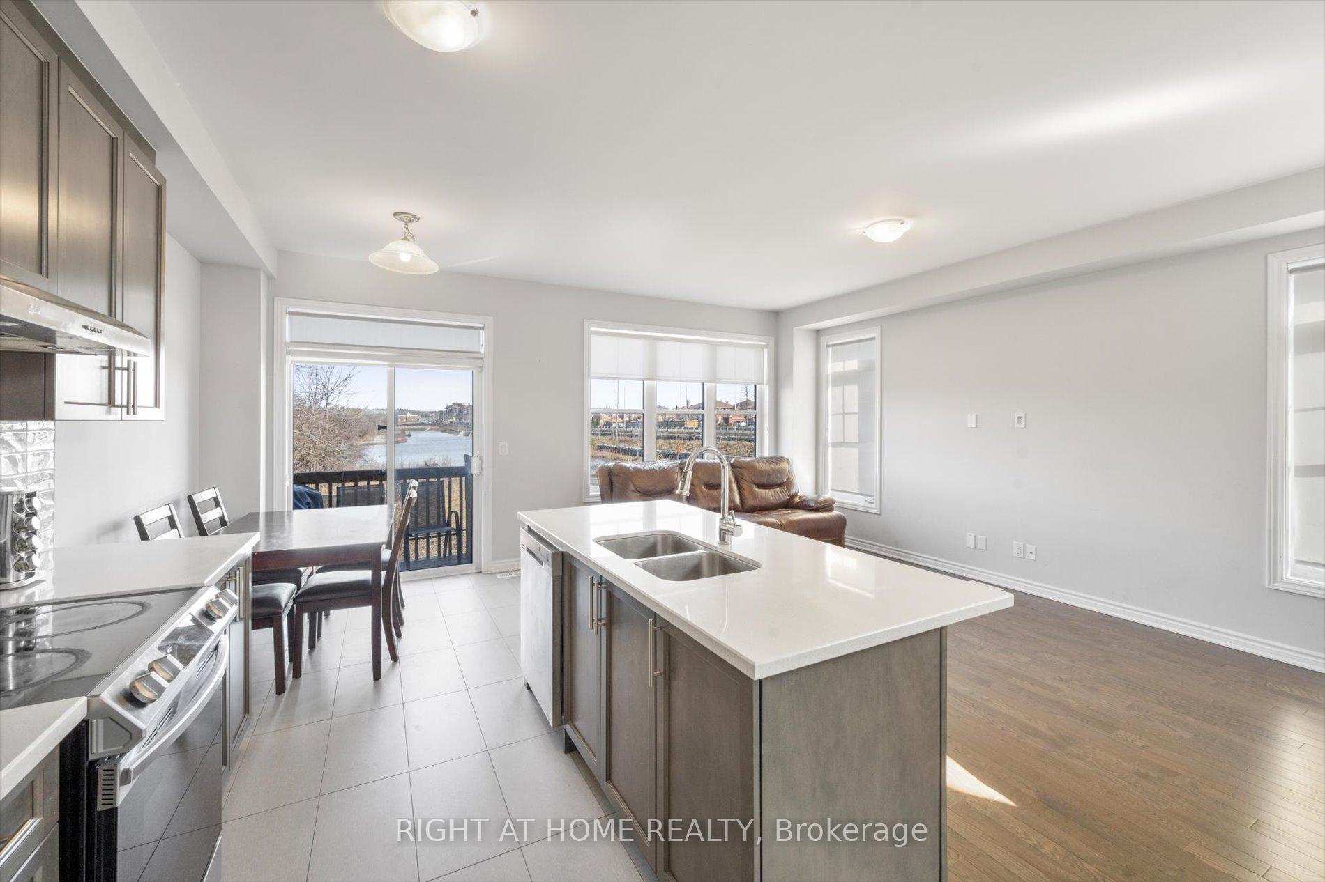 Photo 12 of 78 Sutcliffe Drive, Whitby, Rolling Acres — HOMEH
