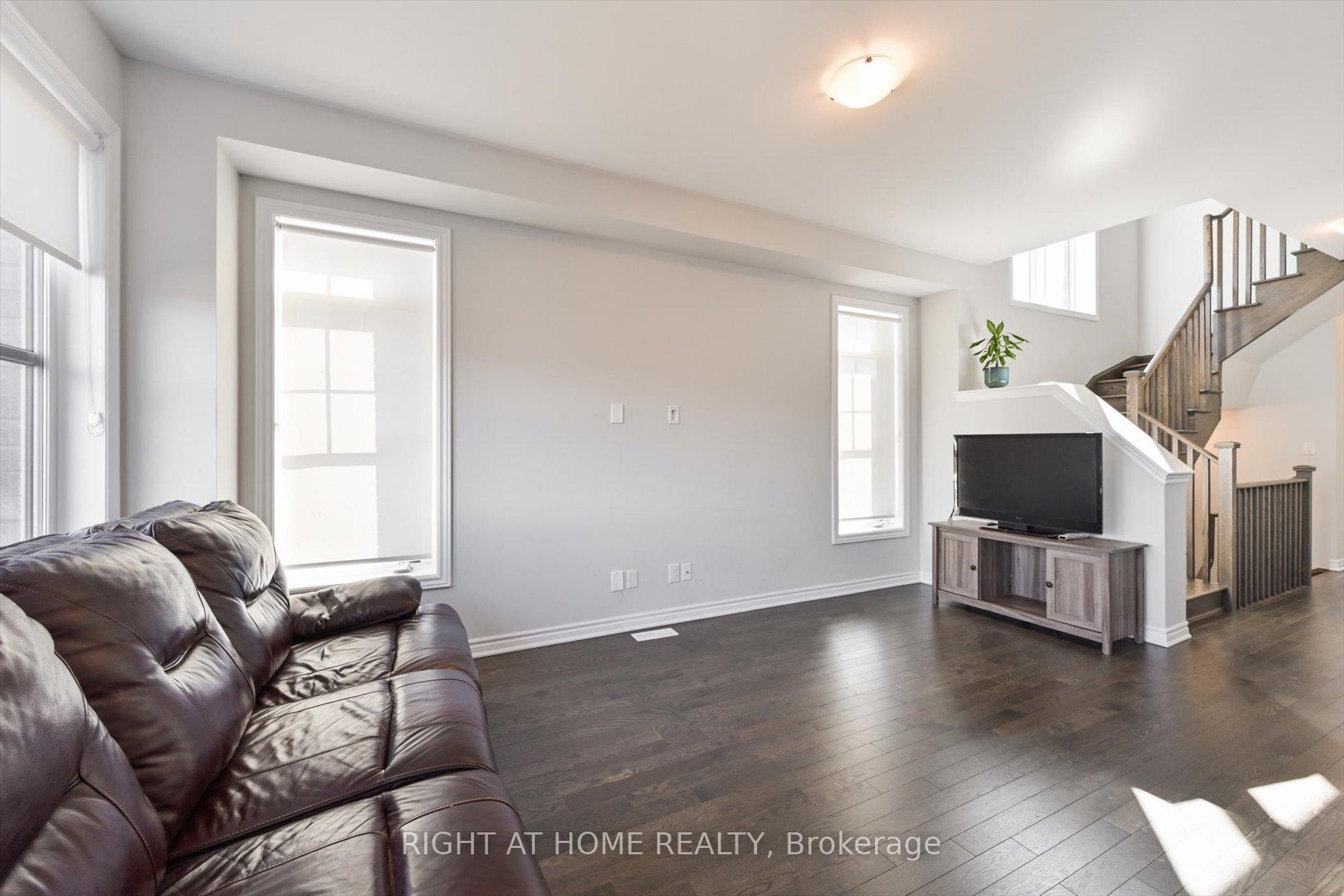Photo 20 of 78 Sutcliffe Drive, Whitby, Rolling Acres — HOMEH