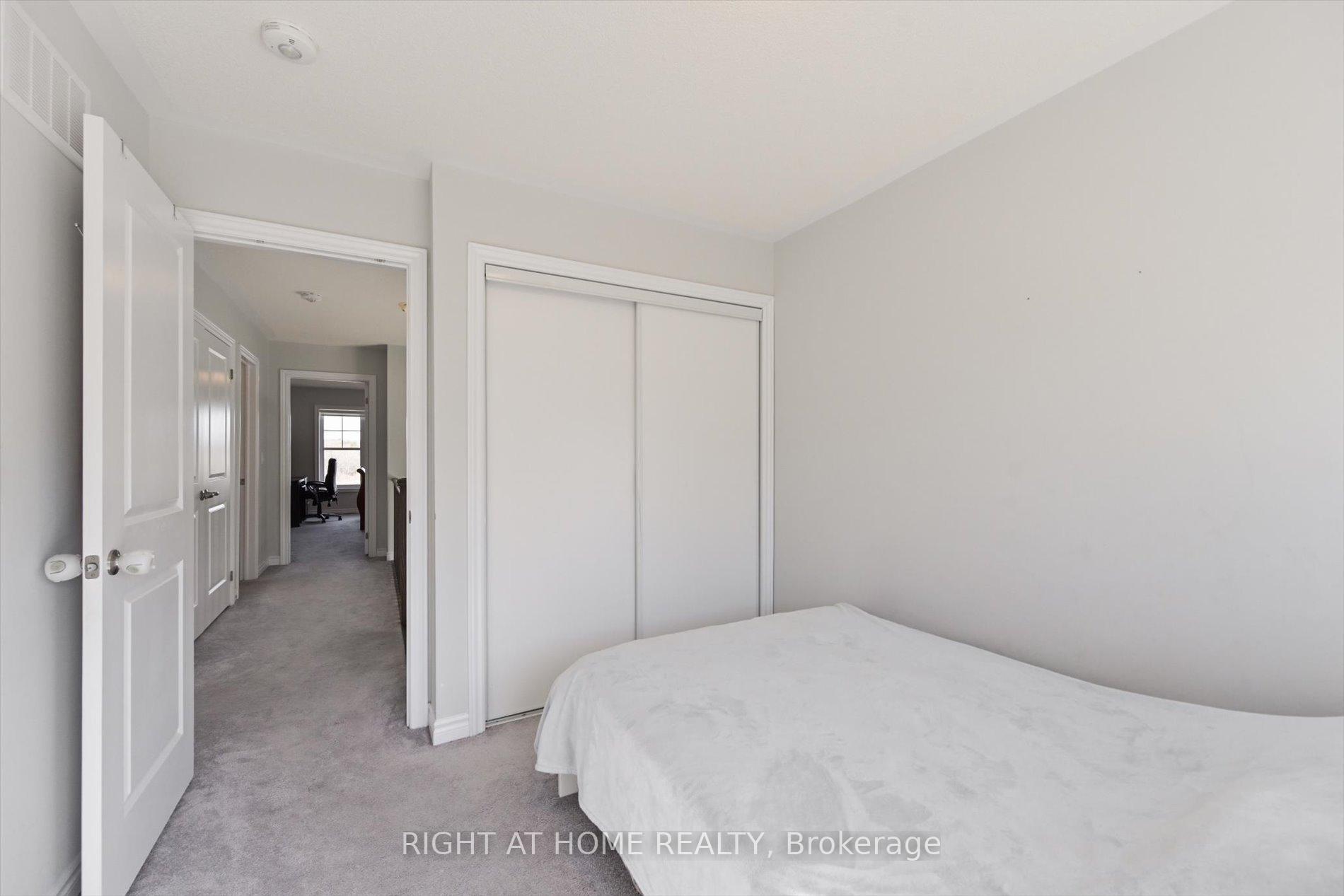 Photo 22 of 78 Sutcliffe Drive, Whitby, Rolling Acres — HOMEH
